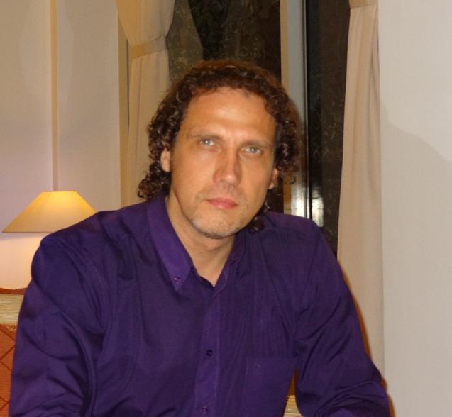 Salvatore Lauricella, auteur du livre de spiritualité : La Connexion Absolue.